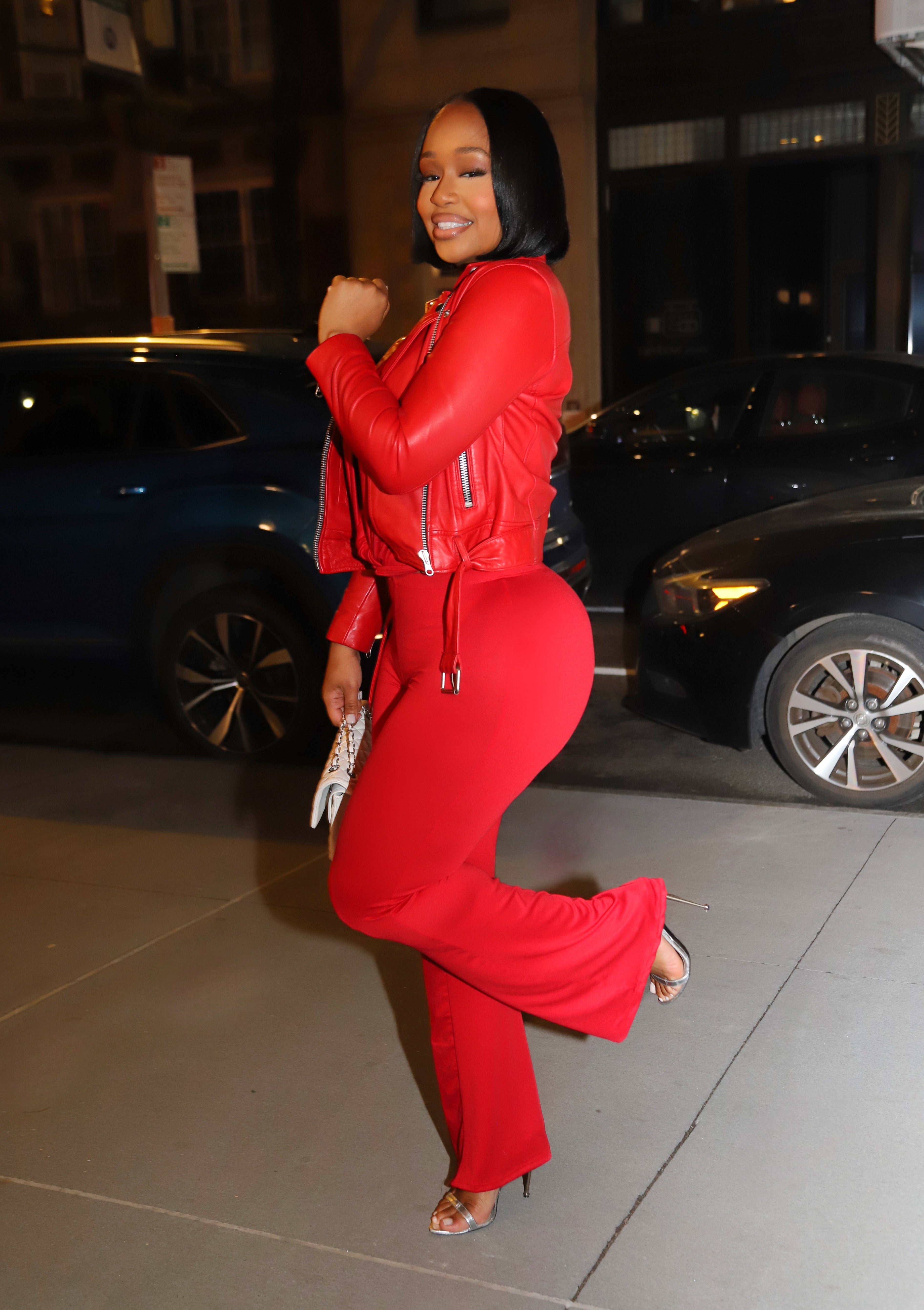 Lady In Red Plunge Set